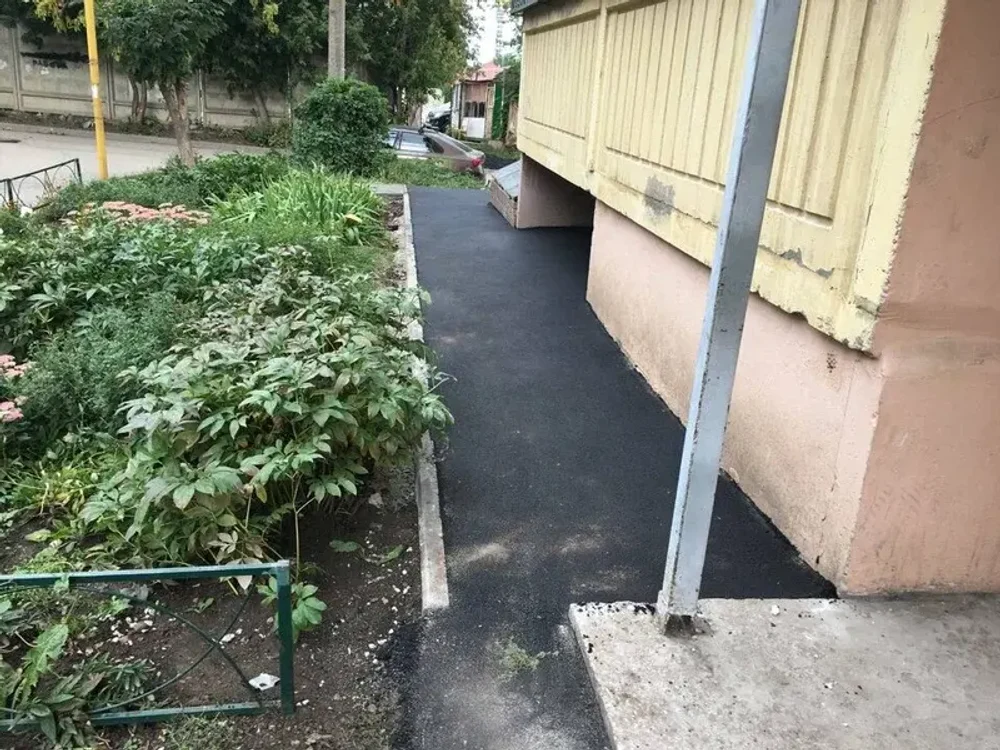 Асфальтирование отмостки